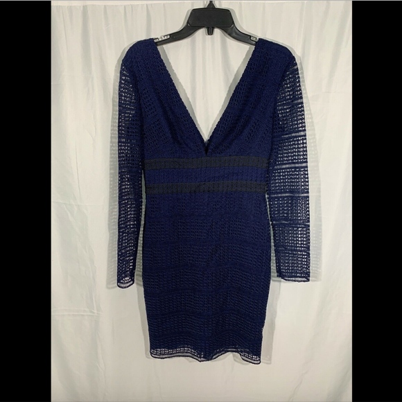 NWT Diane von Furstenberg Crochet Lace Dress SZ 2 - Picture 2 of 8